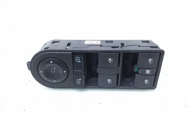 Opel Zafira B (2008 - 2014) 13228699 Блок кнопок стеклоподъемников — фото 1