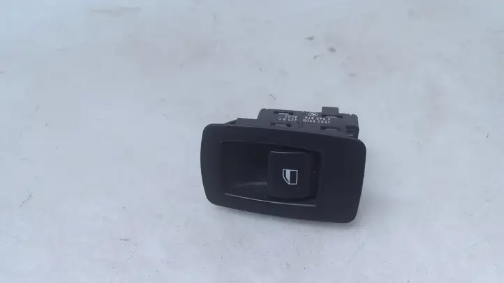 BMW 3 E90 E91 (2005 - 2012) 6945874 Кнопка стеклоподъемников — фото 1