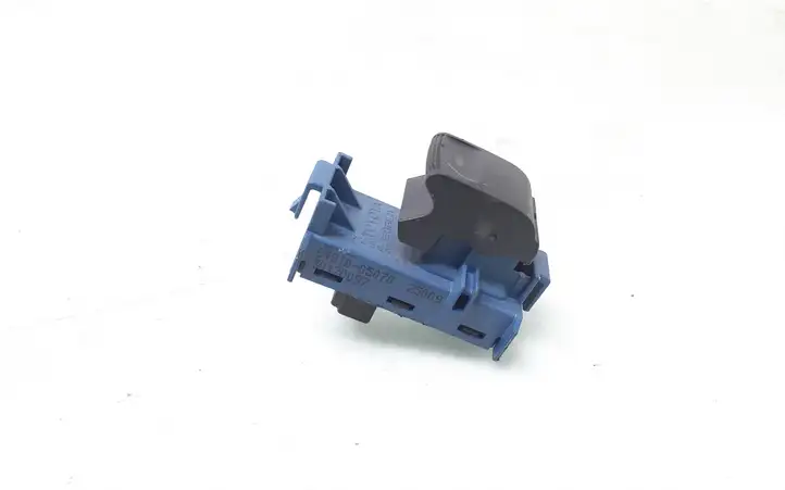 Toyota Avensis T270 (2009 - 2012) 8481005070 Блок кнопок стеклоподъемников — фото 1