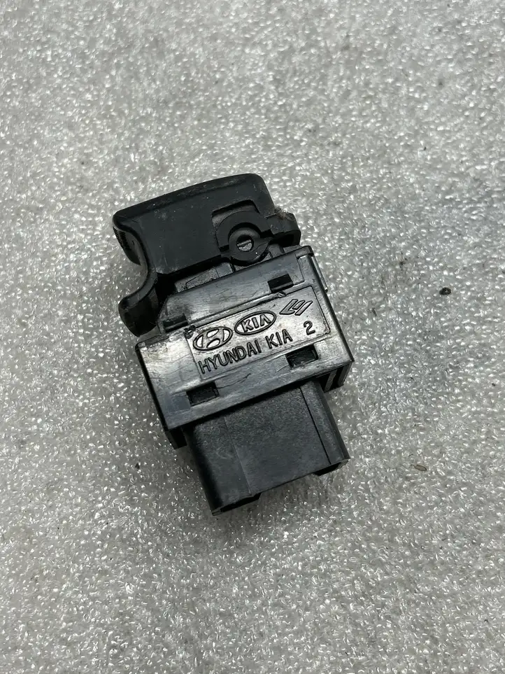 Hyundai Santa Fe (2005 - 2009) Кнопка стеклоподъемников — фото 2