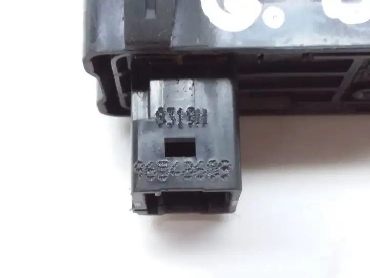 Peugeot 207 CC (2007 - 2014) 96548609 Кнопка стеклоподъемников — фото 4