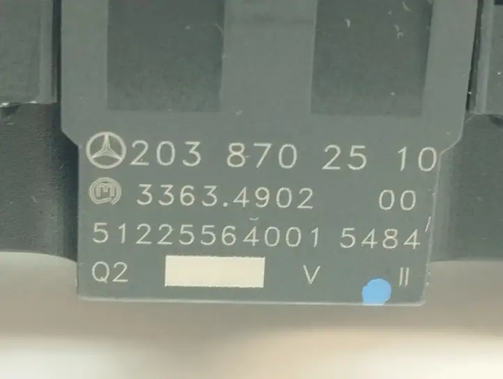Mercedes-Benz C W203 (2000 - 2007) 2038702510 Другие включатели / ручки/ переключатели — фото 2
