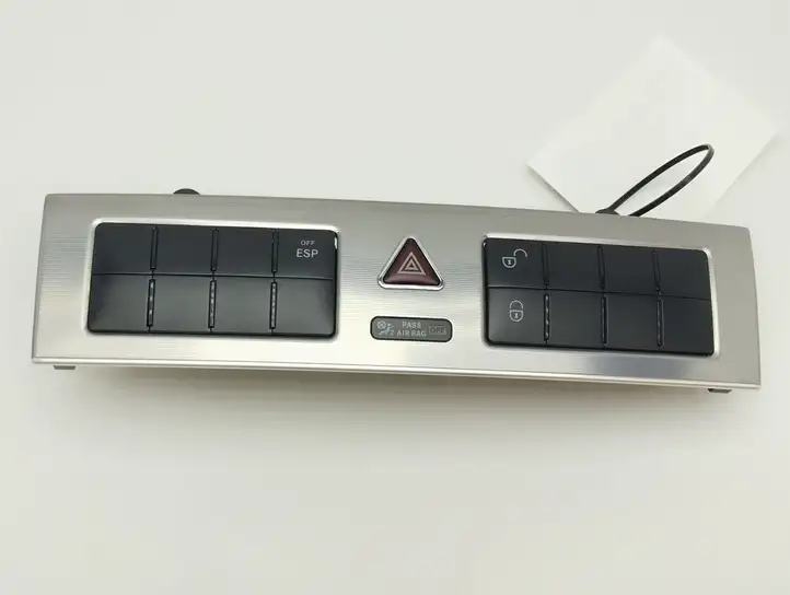 Mercedes-Benz C W203 (2000 - 2007) 2038702510 Другие включатели / ручки/ переключатели — фото 12