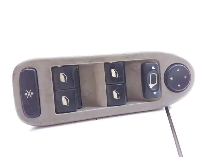 Peugeot 407 (2004 - 2011) 96326945ZW Блок кнопок стеклоподъемников — фото 1