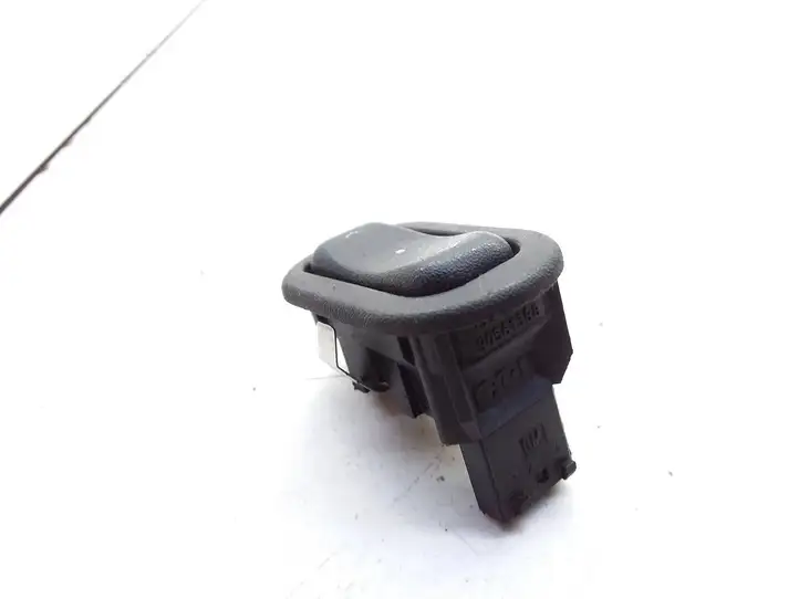Opel Zafira A (1999 - 2003) 13363100 Блок кнопок стеклоподъемников — фото 4