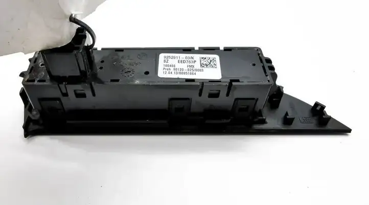 BMW 3 F30 F35 F31 (2012 - 2018) 9252911 Другие включатели / ручки/ переключатели — фото 2