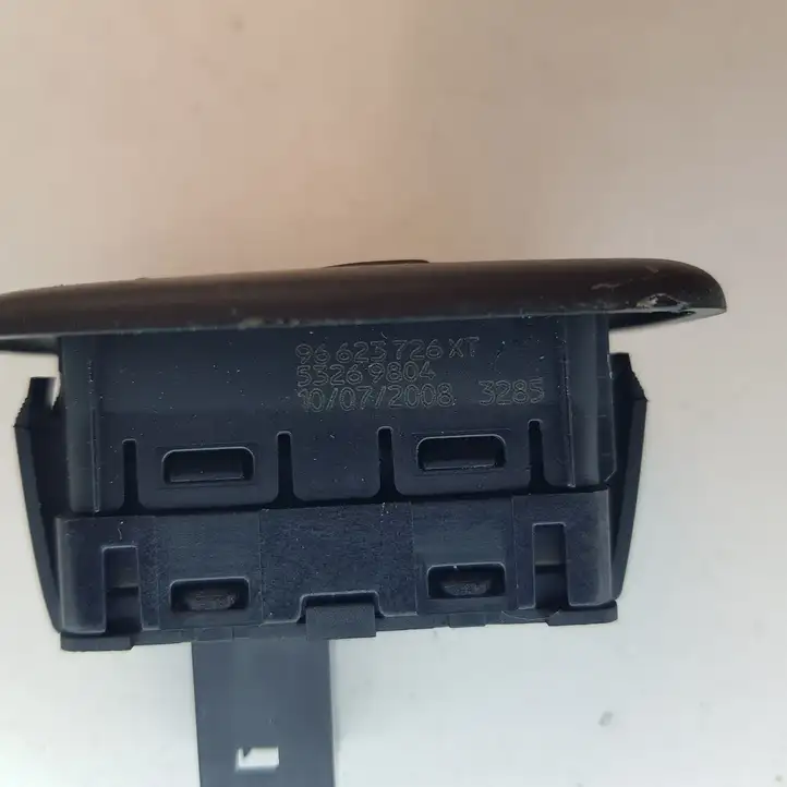 Citroen C5 (2008 - 2017) 96623726XT Кнопка стеклоподъемников — фото 4