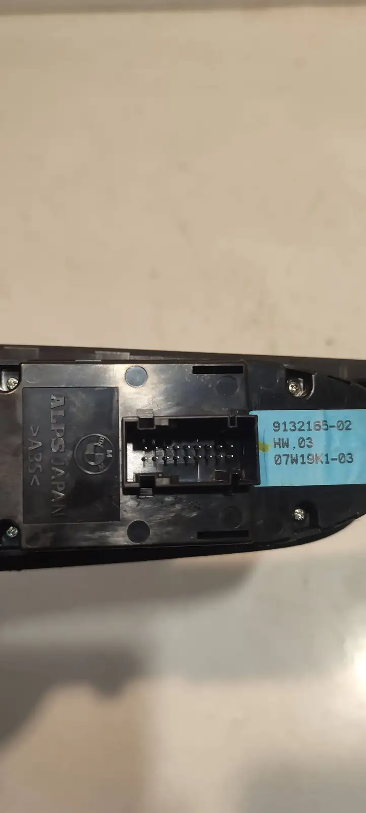 BMW 3 E92 E93 (2005 - 2014) 9132165 Кнопка стеклоподъемников — фото 2