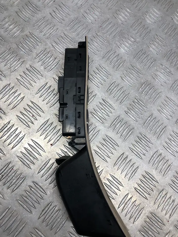 BMW 5 F10 F11 (2009 - 2016) 9183539 Блок кнопок стеклоподъемников — фото 4