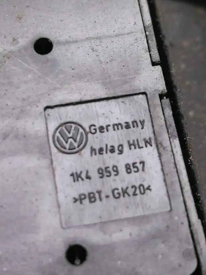 Volkswagen Touran I (2003 - 2010) 1K4959857 Блок кнопок стеклоподъемников — фото 5