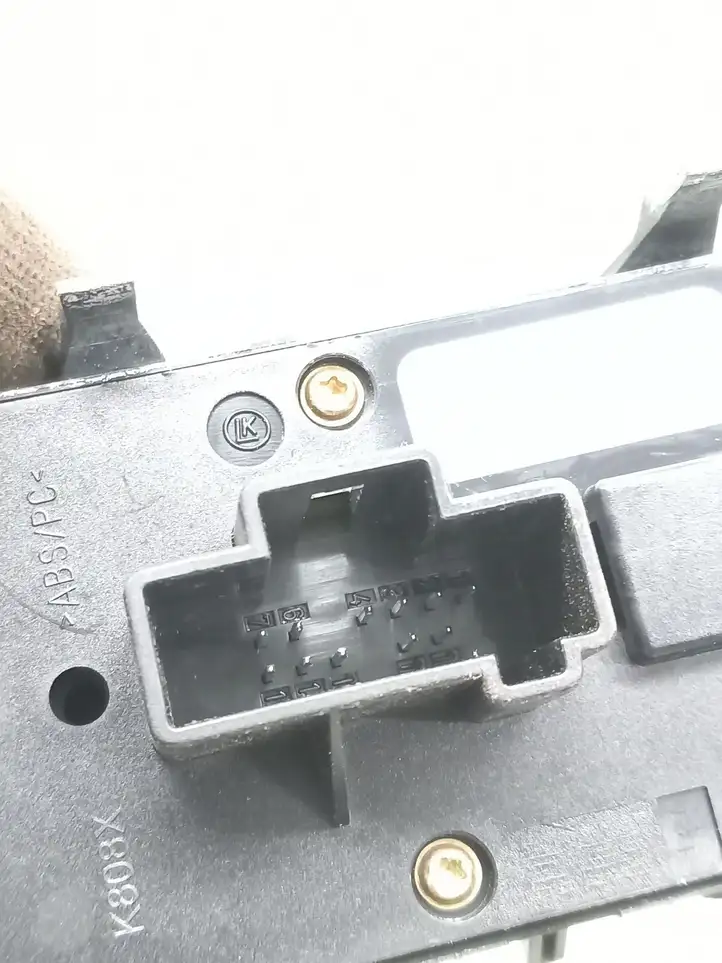 Ford Mondeo Mk III (2000 - 2007) 1S7T14A132BE Блок кнопок стеклоподъемников — фото 4