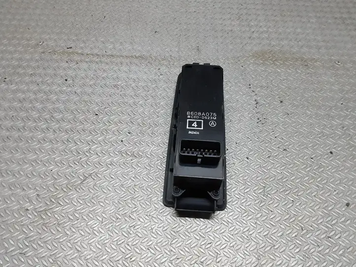 Mitsubishi Colt (2008 - 2012) 8608A075 Кнопка стеклоподъемников — фото 1