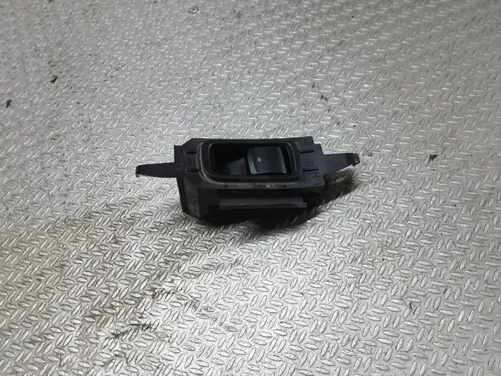 Subaru Outback (2007 - 2009) Кнопка стеклоподъемников — фото 1