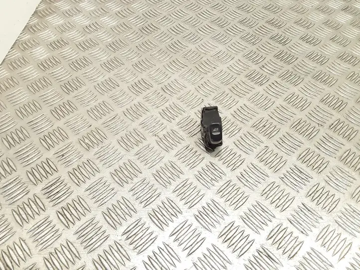 Volvo V70 (2000 - 2004) 8685288 Кнопка стеклоподъемников — фото 1