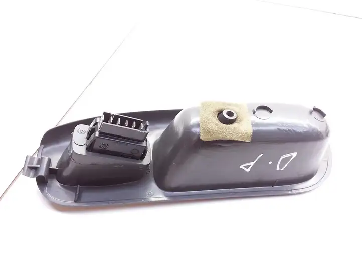 Renault Scenic I (1996 - 2003) 7700431172 Блок кнопок стеклоподъемников — фото 3