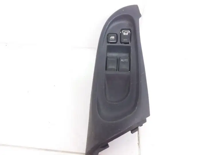 Nissan Almera N16 (2000 - 2010) 60960BM400 Блок кнопок стеклоподъемников — фото 3