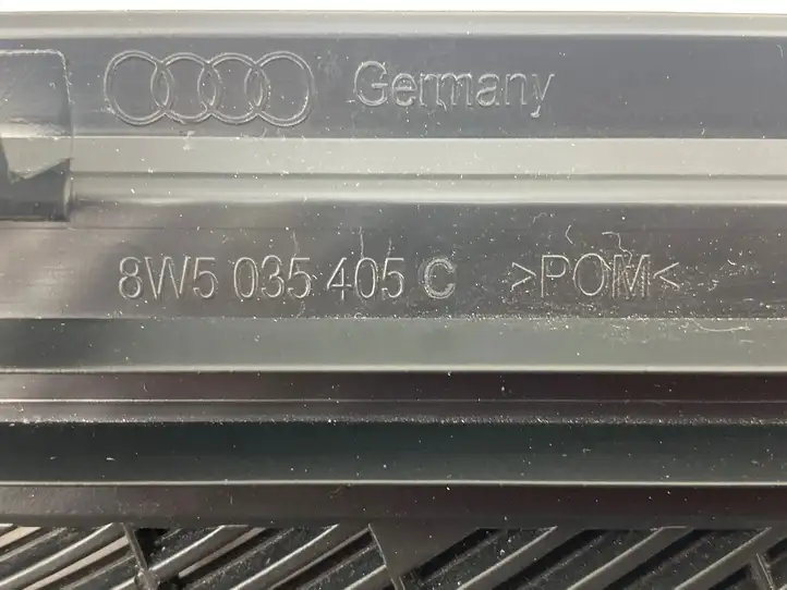 Audi A4 S4 B9 (2015 - 2019) 8W5035405C Решетка сабвуфера — фото 5