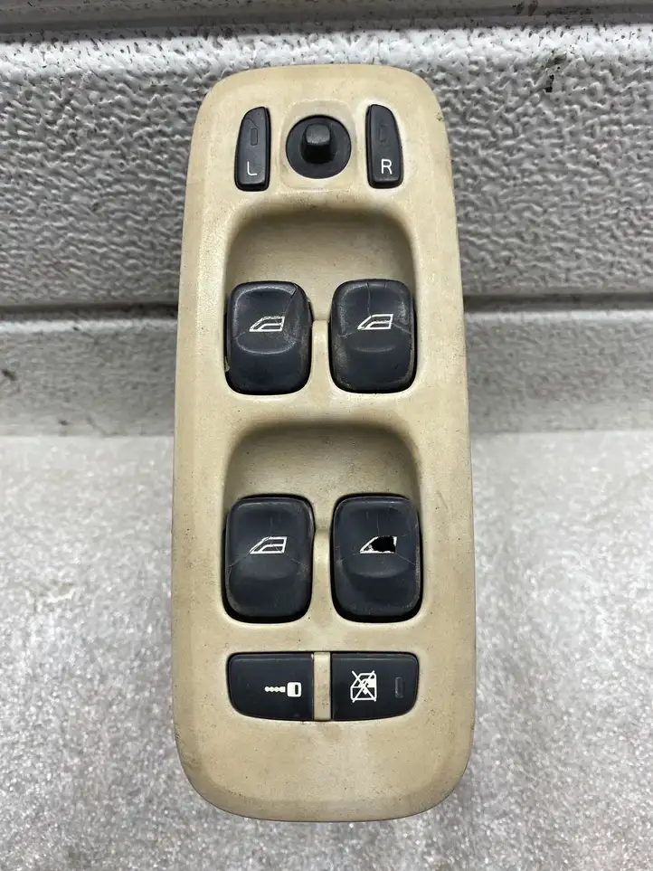 Volvo V70 (2000 - 2004) 09193383 Кнопка стеклоподъемников — фото 1