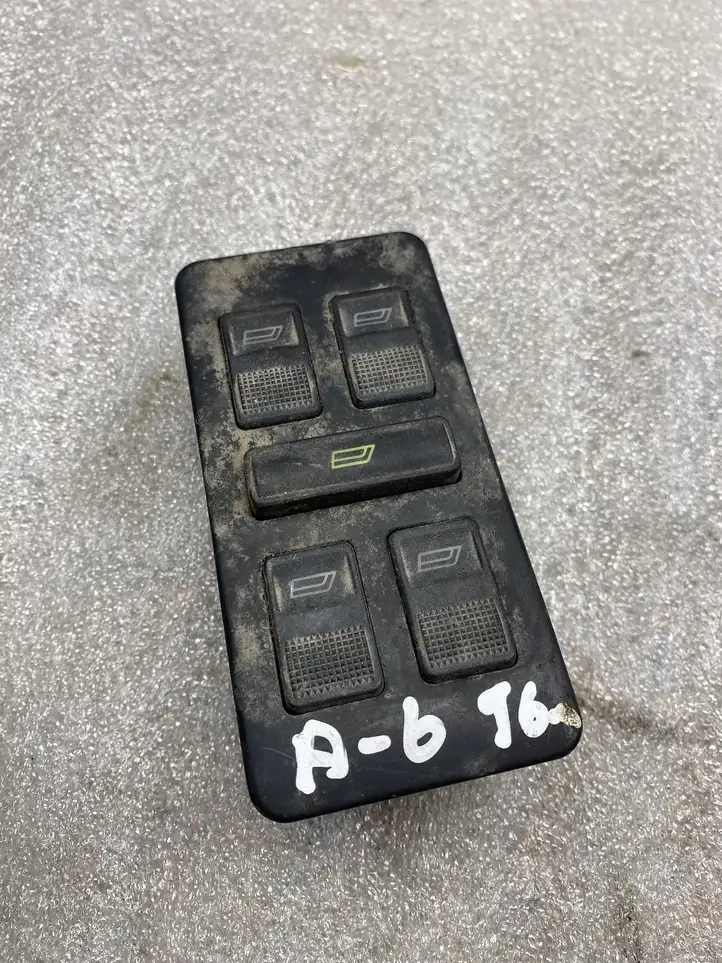 Audi A6 S6 C5 4B (2001 - 2004) 893959859 Кнопка стеклоподъемников — фото 1