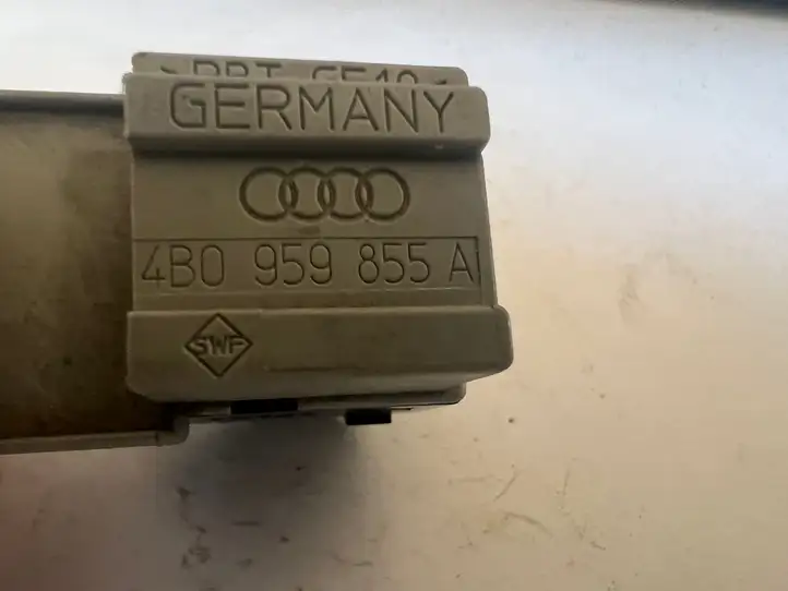 Audi A3/S3 8L (2000 - 2003) 4B0959855A Кнопка стеклоподъемников — фото 2