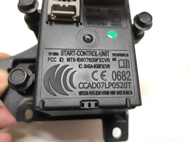 Volvo S80 (2006 - 2009) CCAD07LP0520T Считыватель ключа зажигания — фото 4