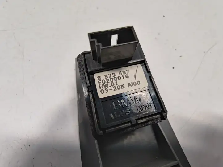 BMW 7 E65 E66 (2001 - 2008) 8379597 Кнопка стеклоподъемников — фото 2