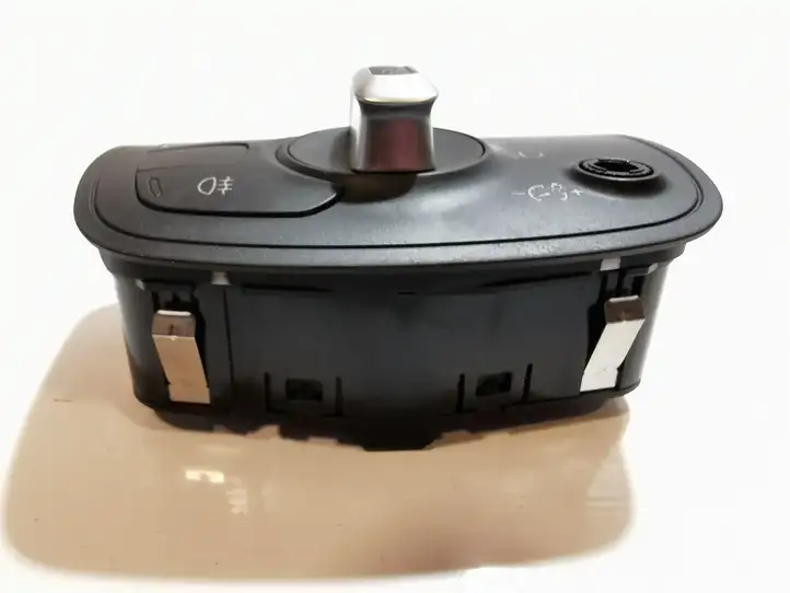 Audi A7 S7 4G (2010 - 2014) 4G0941531E Включатель фонарей — фото 2