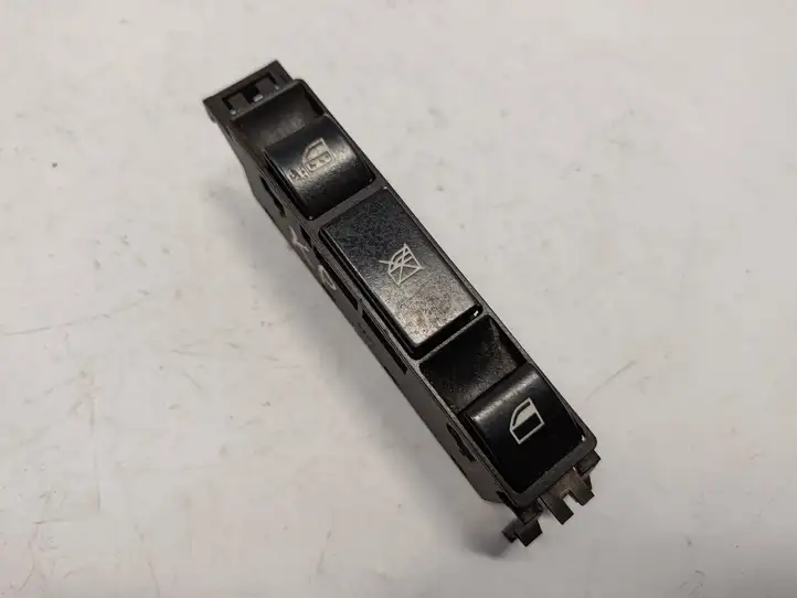 BMW 3 E46 (1998 - 2005) 61318381518 Кнопка стеклоподъемников — фото 1