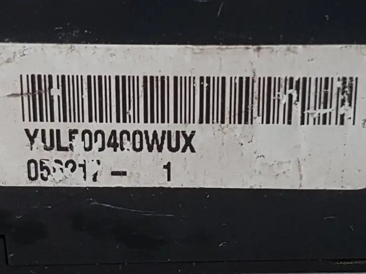 Land Rover Discovery 3 - LR3 (2004 - 2009) YUL500400WUX Другие включатели / ручки/ переключатели — фото 4