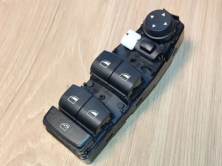 BMW X3 F25 (2010 - 2017) 9208108 Блок кнопок стеклоподъемников — фото 1
