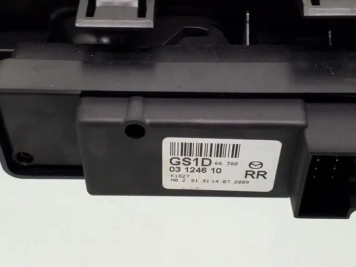 Mazda 6 (2009 - 2012) GS1D66380 Кнопка стеклоподъемников — фото 3