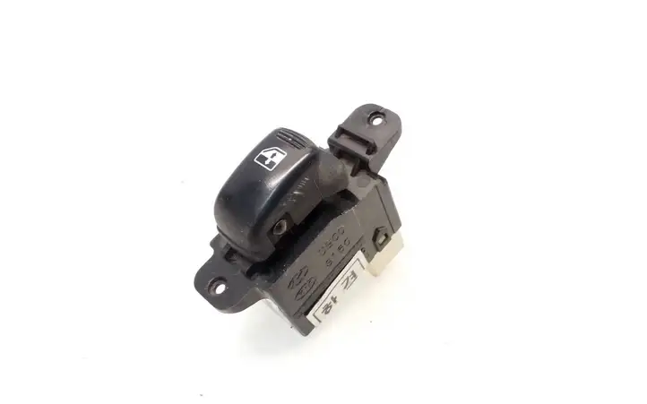 Hyundai Santa Fe (2000 - 2005) 935753C010 Блок кнопок стеклоподъемников — фото 1