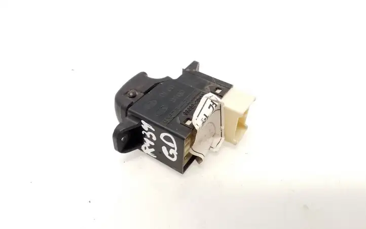 Hyundai Santa Fe (2000 - 2005) 935753C010 Блок кнопок стеклоподъемников — фото 4
