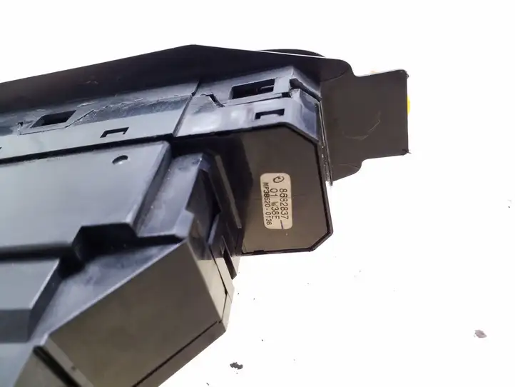 Volvo S60 (2000 - 2004) 8682837 Кнопка стеклоподъемников — фото 2