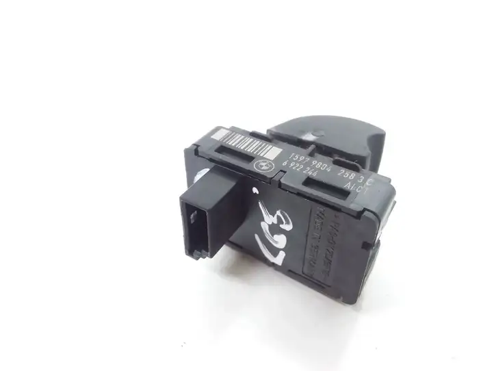 BMW 5 E60 E61 (2004 - 2010) 6922244 Кнопка стеклоподъемников — фото 2