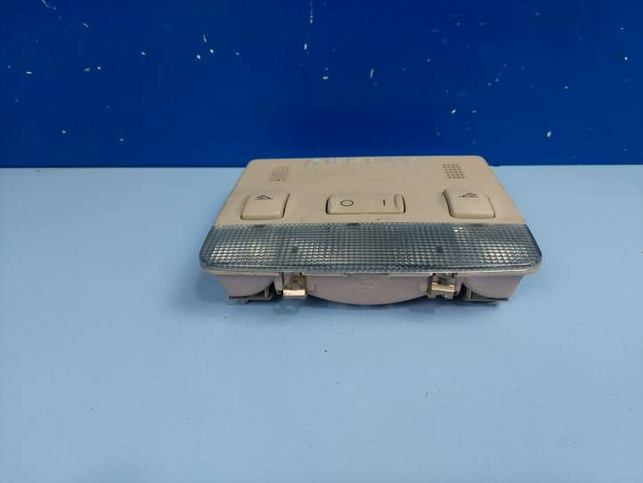 Audi A2 (1999 - 2007)  8Z0947111 Передняя подсветка