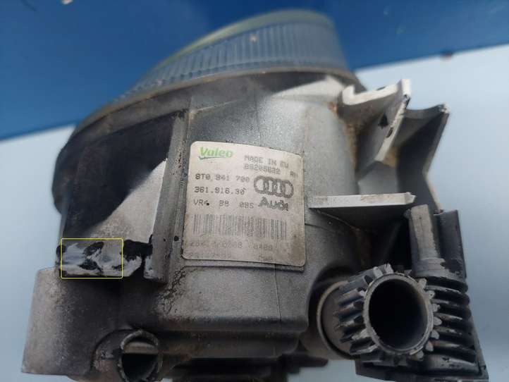 Audi A5 (2007 - 2011)  8T0941700 Передняя противотуманная фара