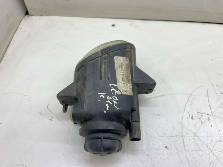 Seat Leon (1M) (1998 - 2006)  1M0941699A Передняя противотуманная фара