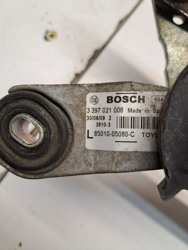 Toyota Avensis T270 (2009 - 2012)  3397021008 Комплект механизма стеклоочистителей