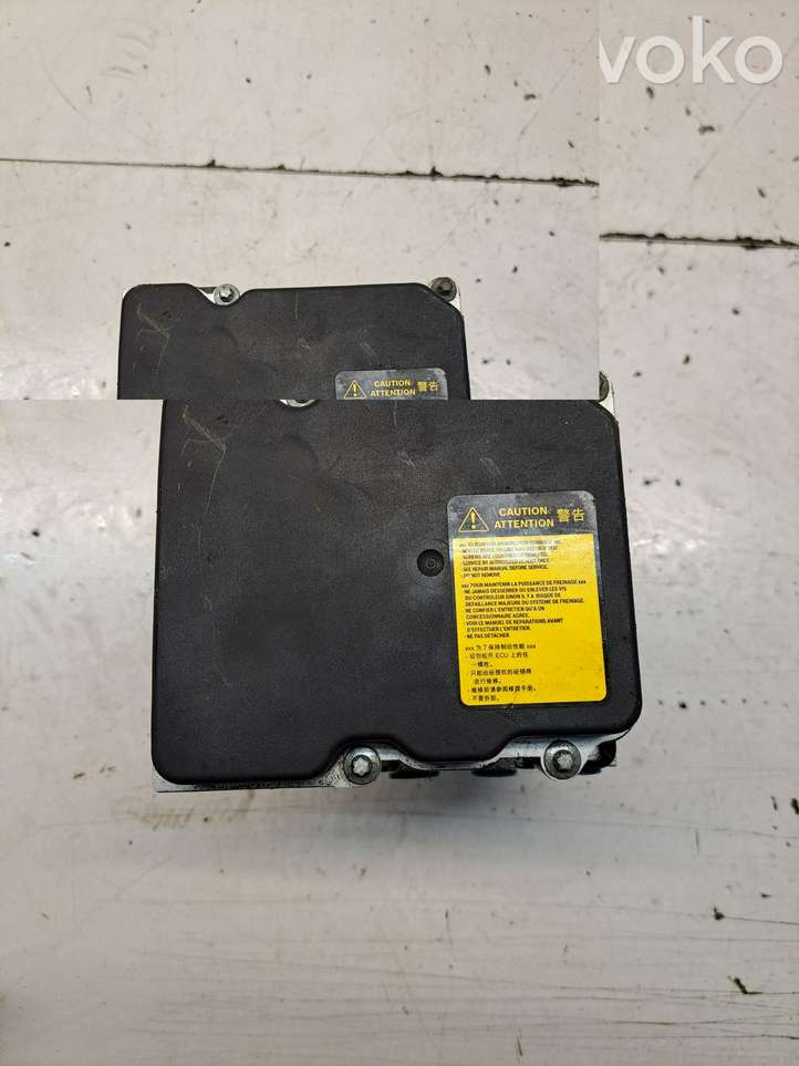 Toyota Avensis T270 (2009 - 2012)  0265235406 Блок ABS