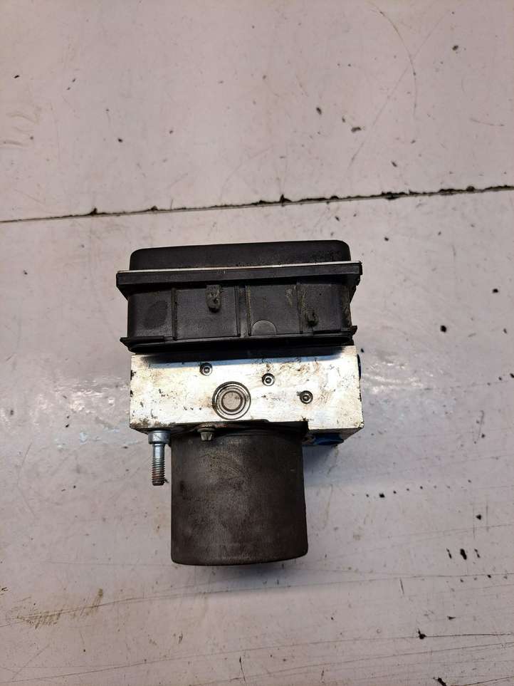 Toyota Avensis T270 (2009 - 2012)  0265235406 Блок ABS