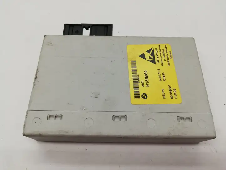 BMW 5 E60 E61 (2004 - 2010)  9138969 Другие приборы