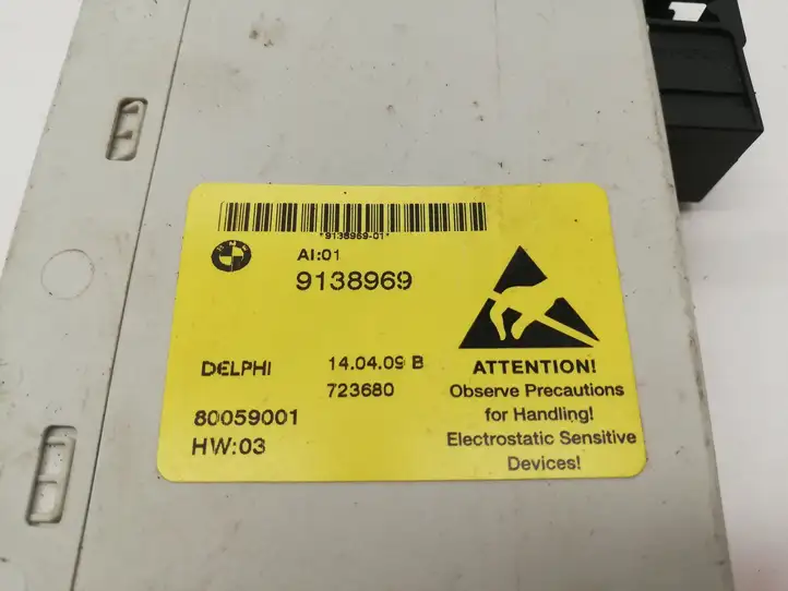 BMW 5 E60 E61 (2004 - 2010)  9138969 Другие приборы