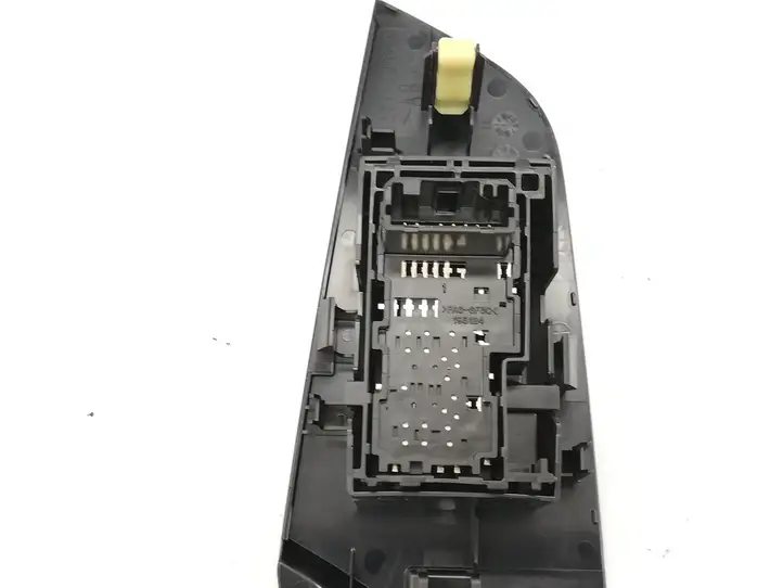 Toyota Prius (XW50) (2015 - ) 7427147120 Блок кнопок стеклоподъемников — фото 3