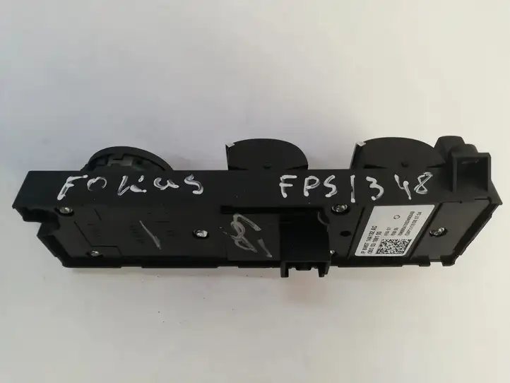 Ford Focus (2008 - 2011) 8M5T14A132AC Кнопка стеклоподъемников — фото 2