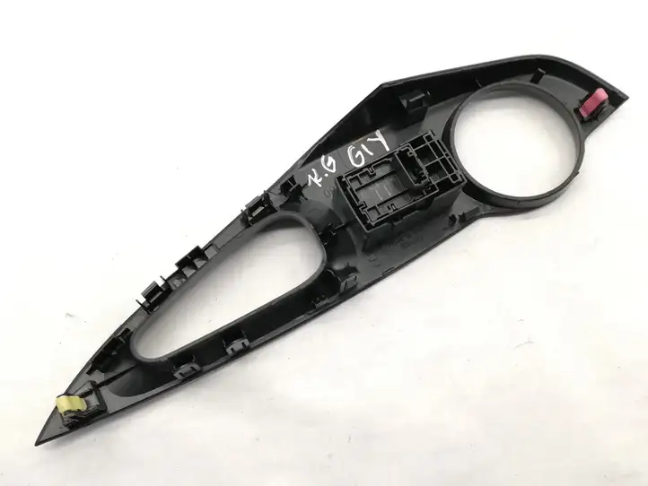 Toyota Corolla E210 E21 (2018 - ) 7427202780 Кнопка стеклоподъемников — фото 2