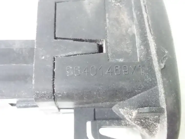 Citroen C3 (2002 - 2009) 96401469XT Кнопка стеклоподъемников — фото 3