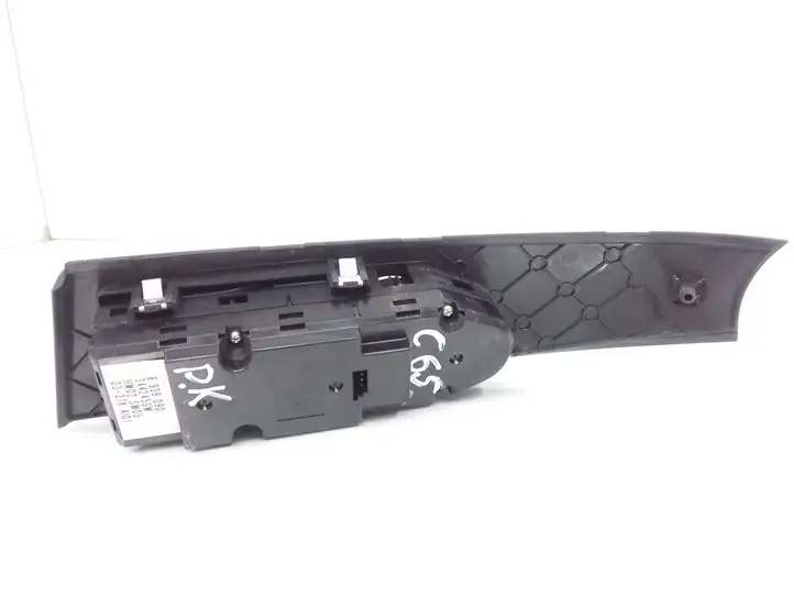 BMW 5 E60 E61 (2004 - 2010) 6939090 Кнопка стеклоподъемников — фото 2