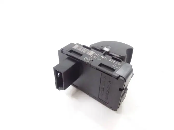 BMW 5 E60 E61 (2004 - 2010) 6922244 Кнопка стеклоподъемников — фото 3
