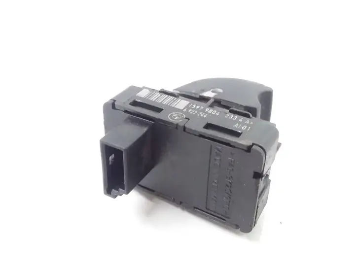 BMW 5 E60 E61 (2004 - 2010) 6922244 Кнопка стеклоподъемников — фото 3